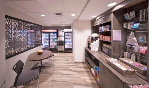 Candlewood Suites Baltimore - Inner Harbor image 10