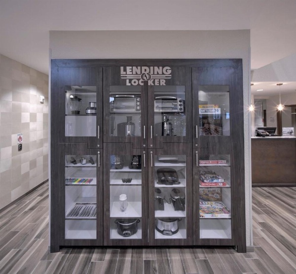 Candlewood Suites Baltimore - Inner Harbor image 17